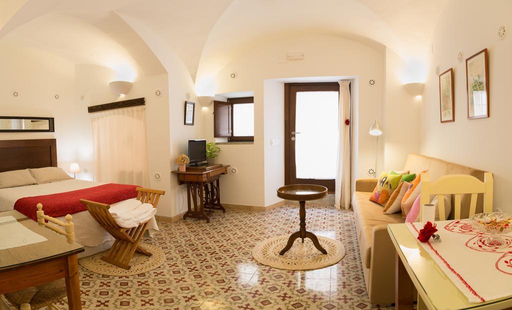 Apartamento Adarve Cáceres Exterior photo