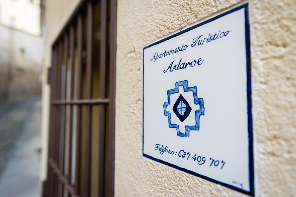 Apartamento Adarve Cáceres Exterior photo